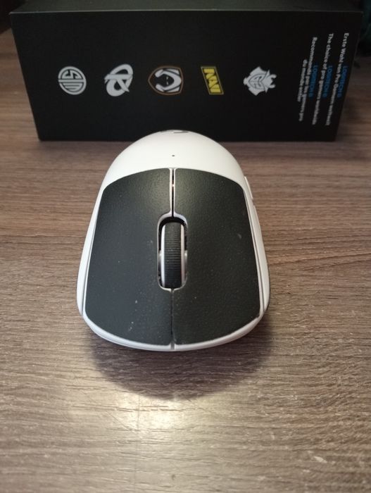 Logitech G Pro X Superlight Wireless White
Продам оригінальну ігрову м