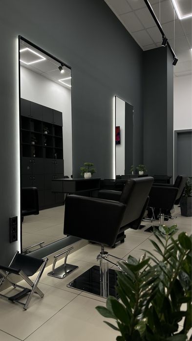 Оренда перукарського крісла з автоматичним генератором+EcoFlow