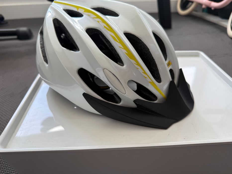 Capacete Mavic Aksium (Branco/Amarelo) - Tamanho S 51-56cm - Usado, bom estado