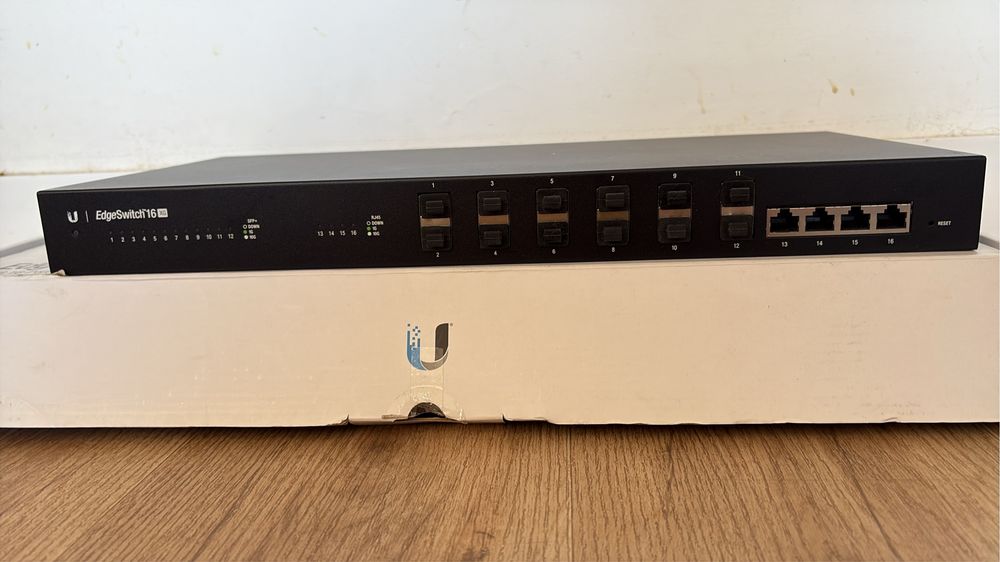 Ubiquiti EsdgeSwitch 16 XG (ES-16-XG) com portas 10GB SFP