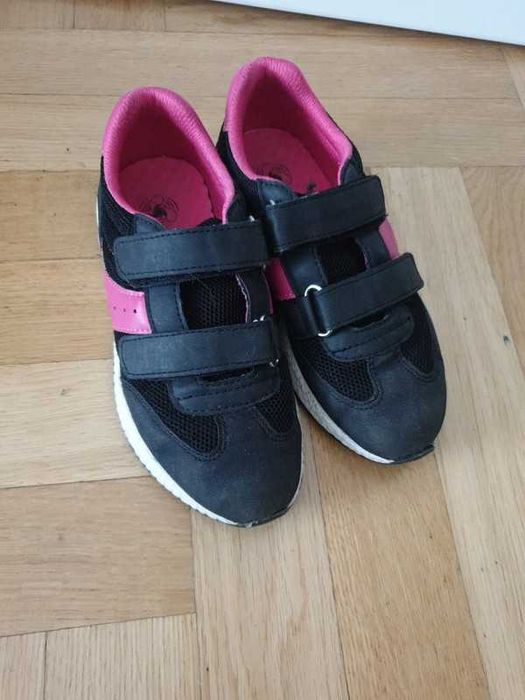 Sneakery r.26 stan dobry