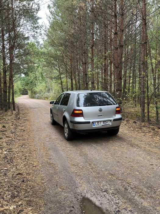 Продам гольф 4 2002рік 1.9тді