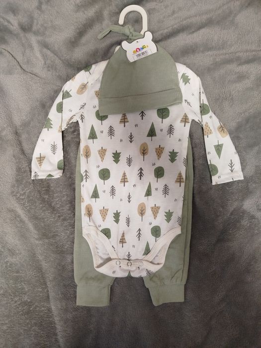 Одяг новий для хлопчика