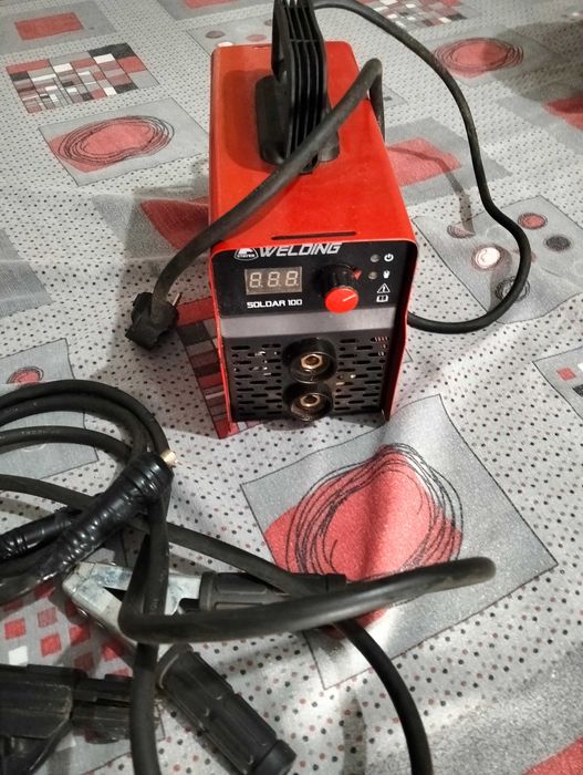 Maquina de soldar a eletrodes como nova