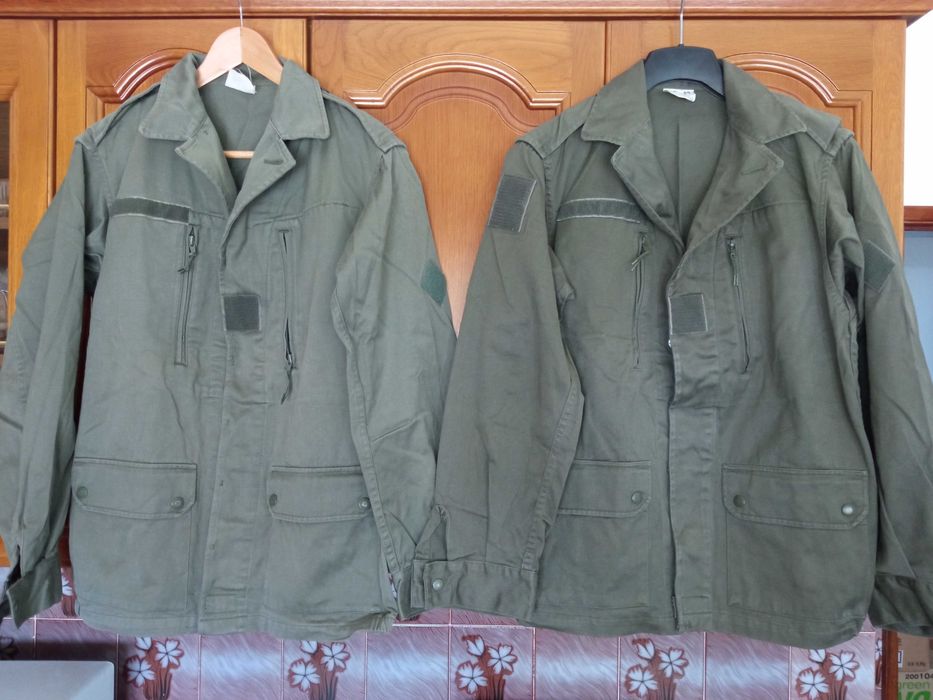 Casaco militar antigo F1 do Exército Francês - Lote de 2 M/L