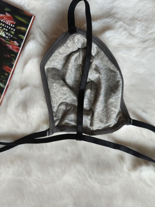 Meska bielizna  stringi na specjalną okazję