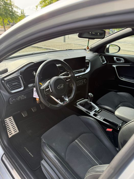 Kia Proceed 1.0 T - GDI GT LINE