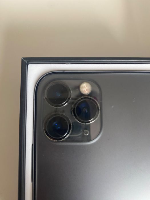 iPhone 11 pro 64 gb