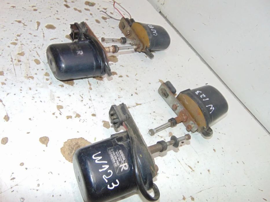 Mercedes W115/W123 motores lava faróis " usado em bom estado