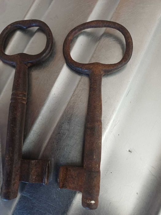 Varias chaves de fechaduras antigas