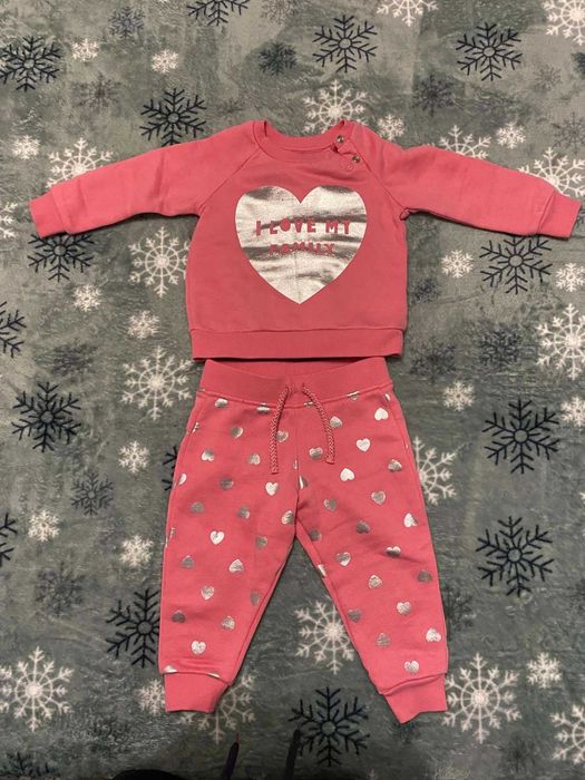 костюм для дівчинки в серця 68р Primark