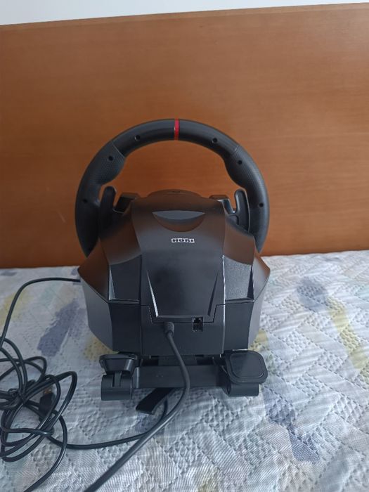 Volante Hori + pedais + manete de mudanças H 5+R