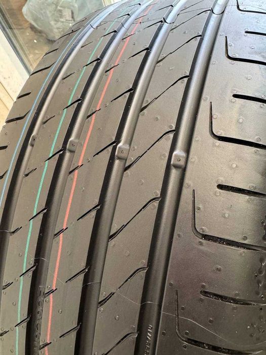Літні шини Continental EcoContact 7 235/50 R20 та 255/45R20 101 H Нові різноширокі