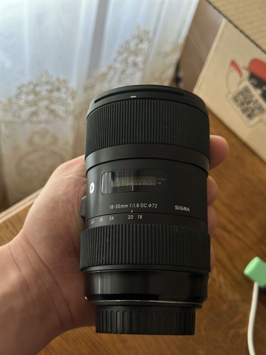 Обьектив Sigma 18-35 1.8 Art для Canon