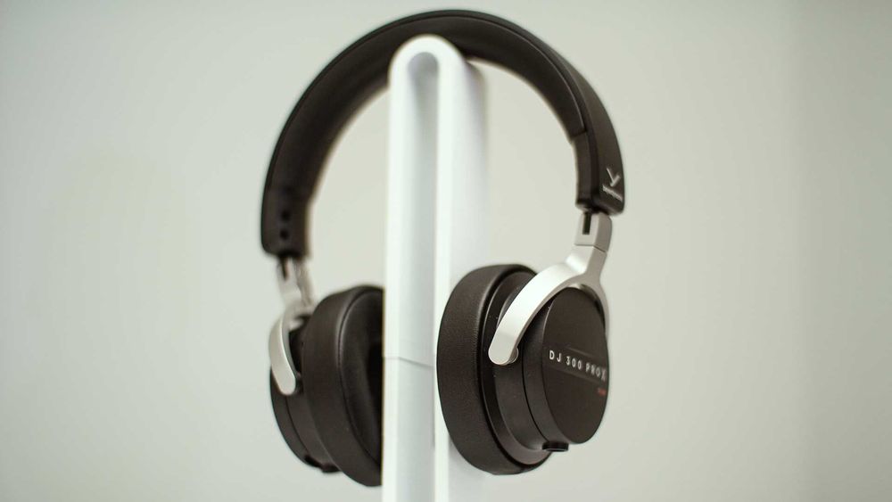 Підставка для навушників