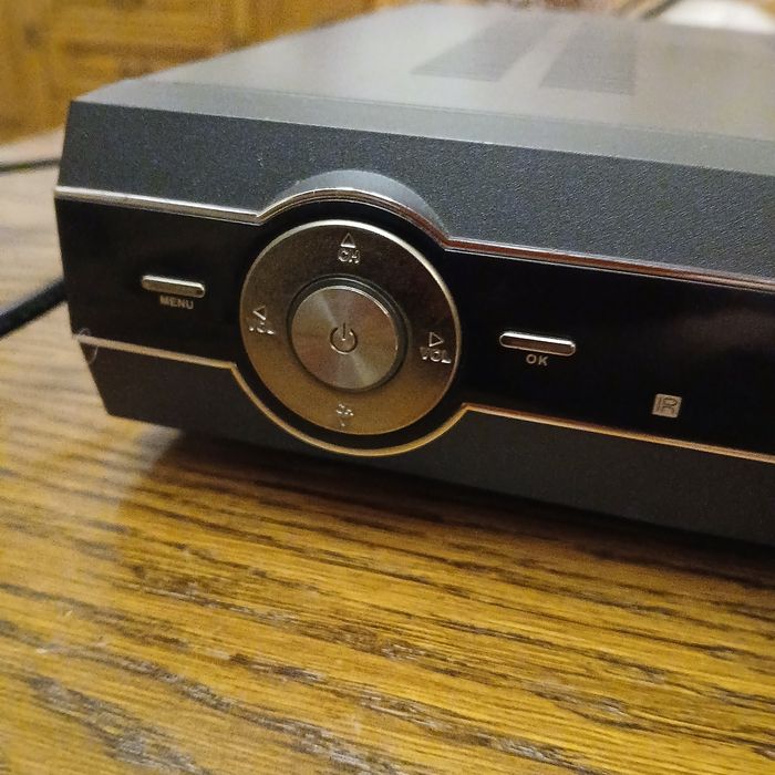 Dekoder. Tuner Ferguson FK-7900 UCI