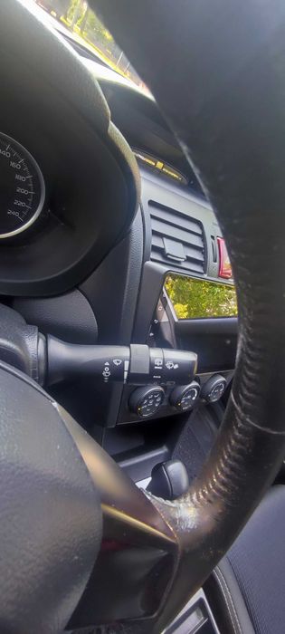 Автомобіль Subaru XV 2013