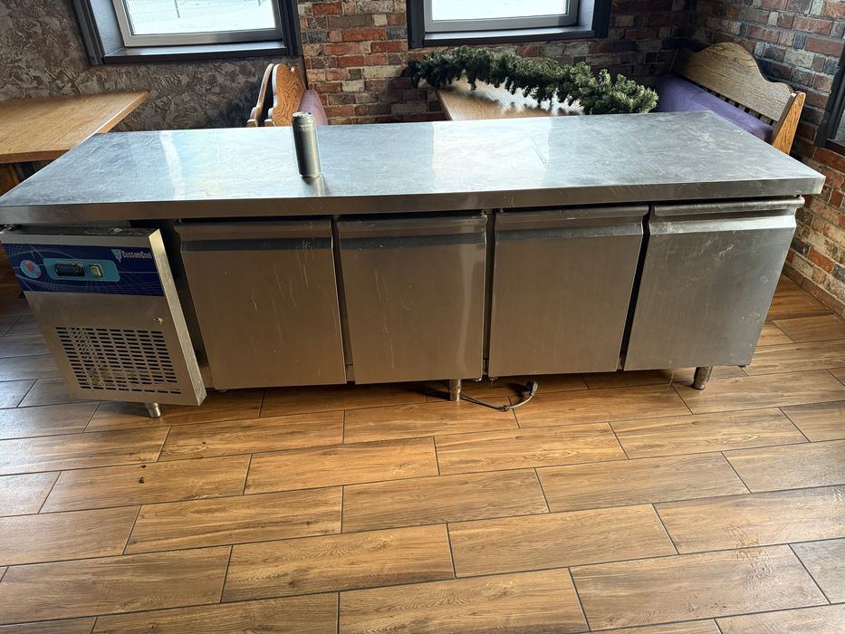 Стіл холодильний CustomCool CCТ-4