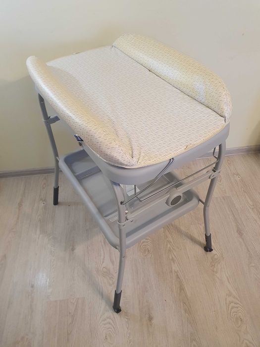 Chicco wanienka Cuddle&Bubble z przewijakiem 2w1 SZARA