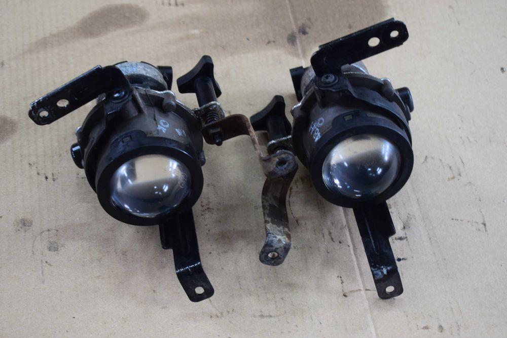 halogen lewy prawy KIA CEED I  07-12r. komplet