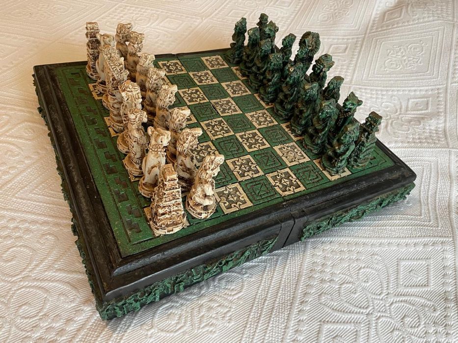 Jogo de xadrez Asteca