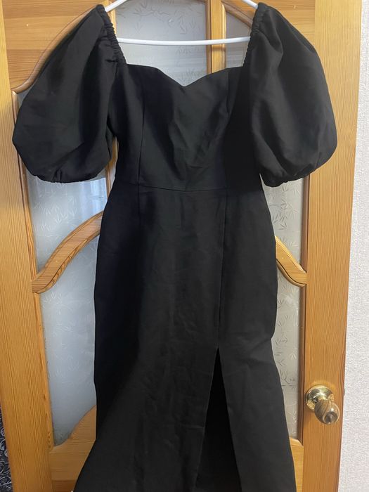 Продам чорну сукню