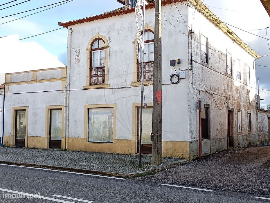 Moradia T6 para venda