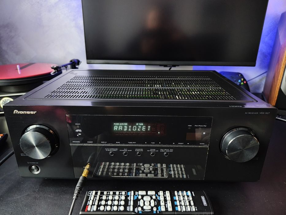 Wzmacniacz/Amplituner Pioneer VSX-527 - Stan Bardzo Dobry! Pilot.
