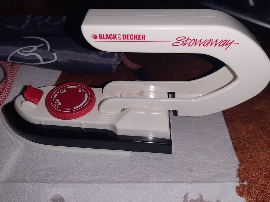 Żelazko turystyczne Black & Decker