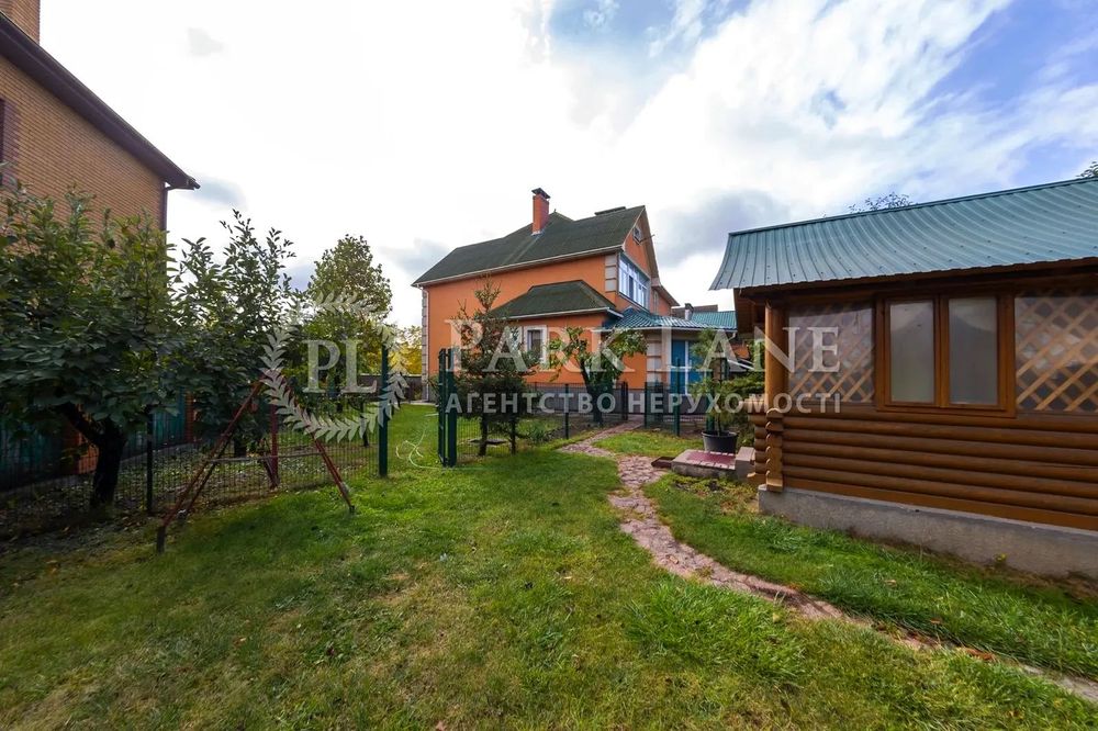 Продаж 2 будинків по ціні 1 на ділянці 15сот  Гатне Теремки 5 хв