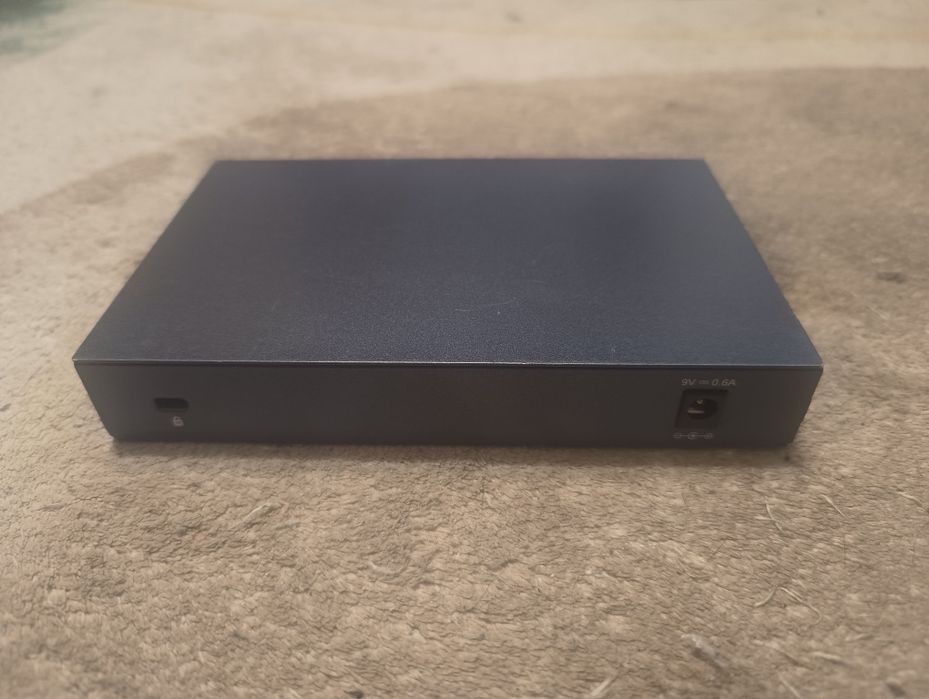 TP-Link TL-SG108 Switch