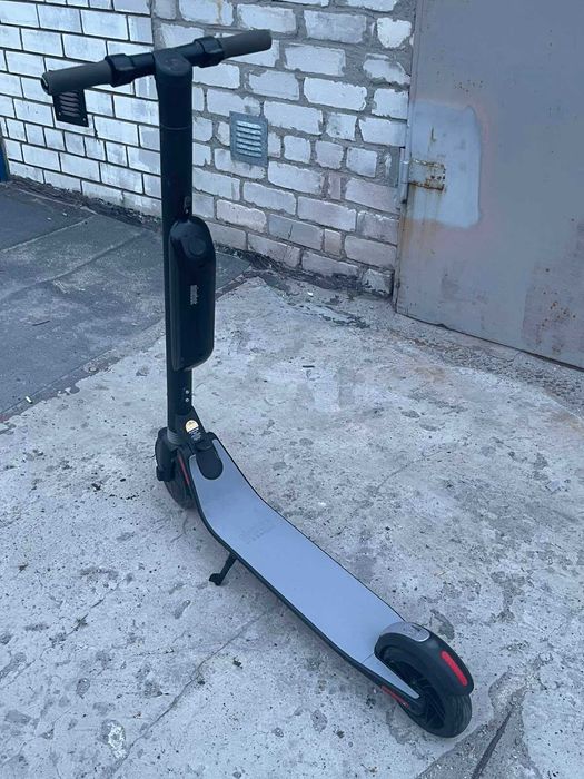 Електросамокат ninebot es2  segway найбот