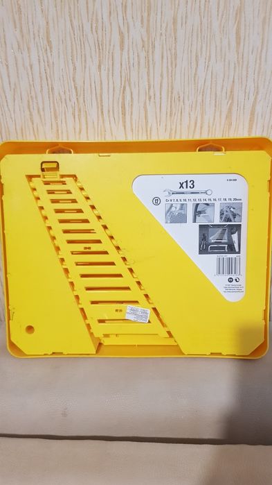 Кейс для зберігання ріжкових ключей