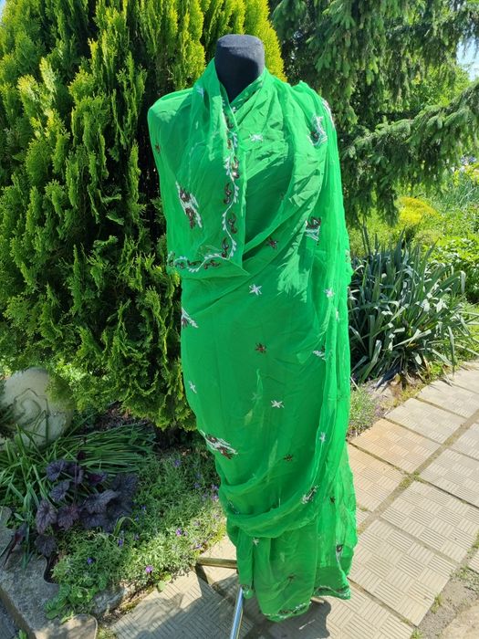 Сарі індійске вбрання