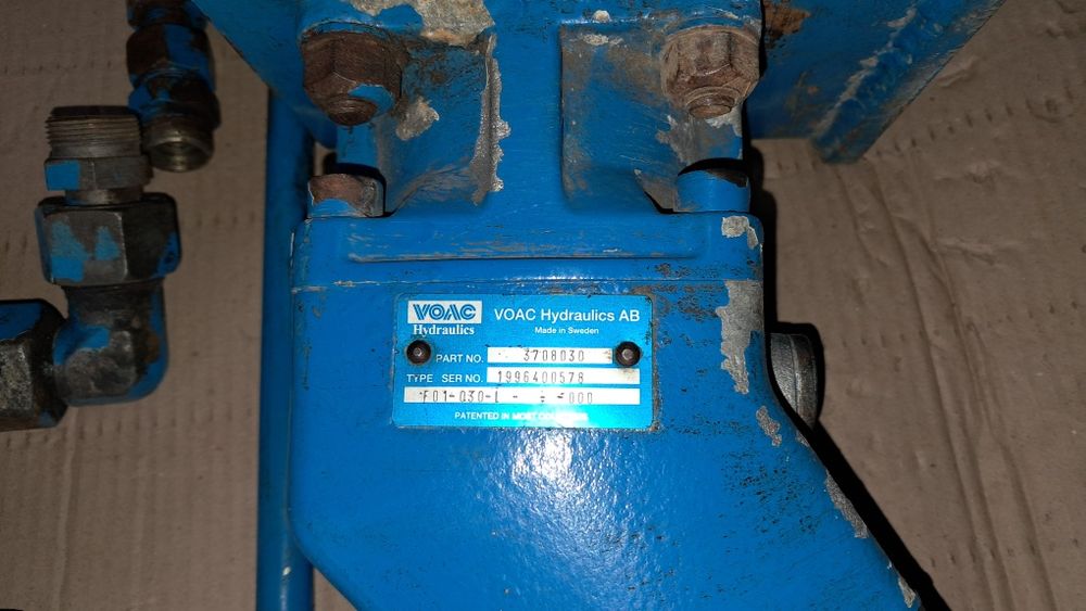 Продам гидравлический насос VOAC Hydravlics AB 3708030