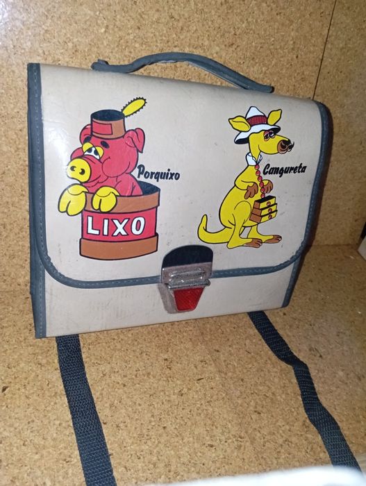 Estojo escolar antigo