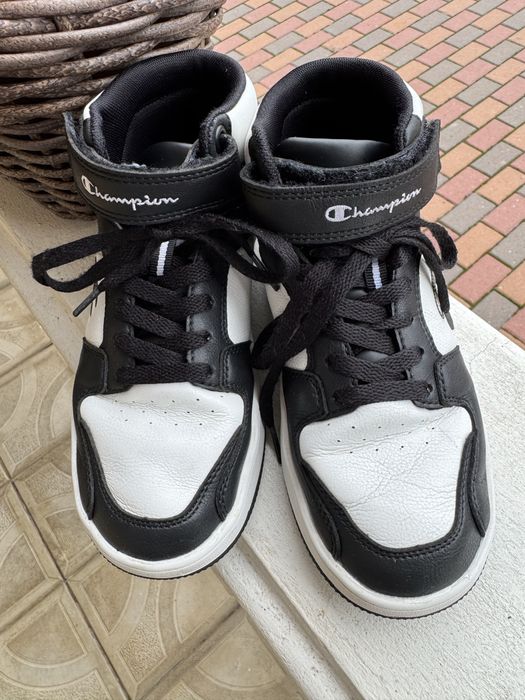 Продам напівчеревики Champion