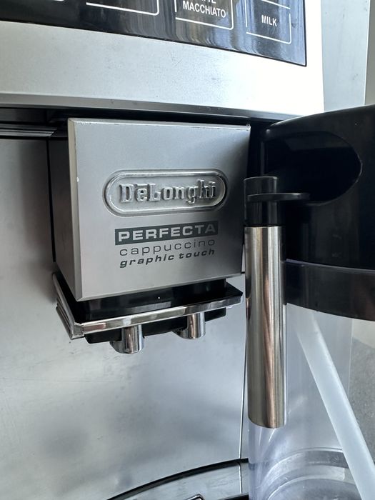 Кавоварка DeLonghi perfecto cappuccino кофемашина кавовий апарат