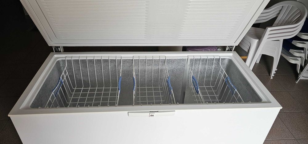 Arca frigorífica marca WhirlPool