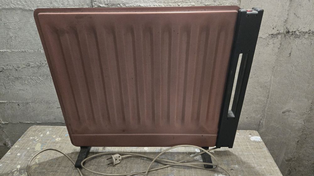 Stary grzejnik elektryczny Łucz ERMT 220v 500w