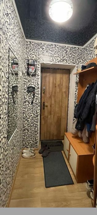 Продам квартиру 2кімнатна