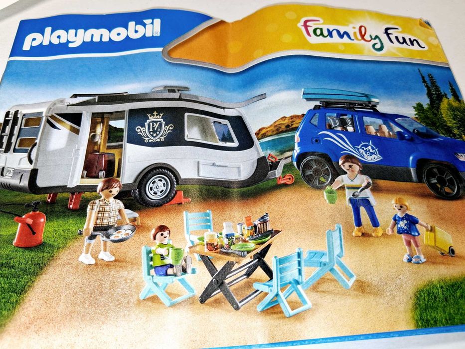 E179 Playmobil Family Fun 71423 Samochód Terenowy Z Przyczepą Kempingo