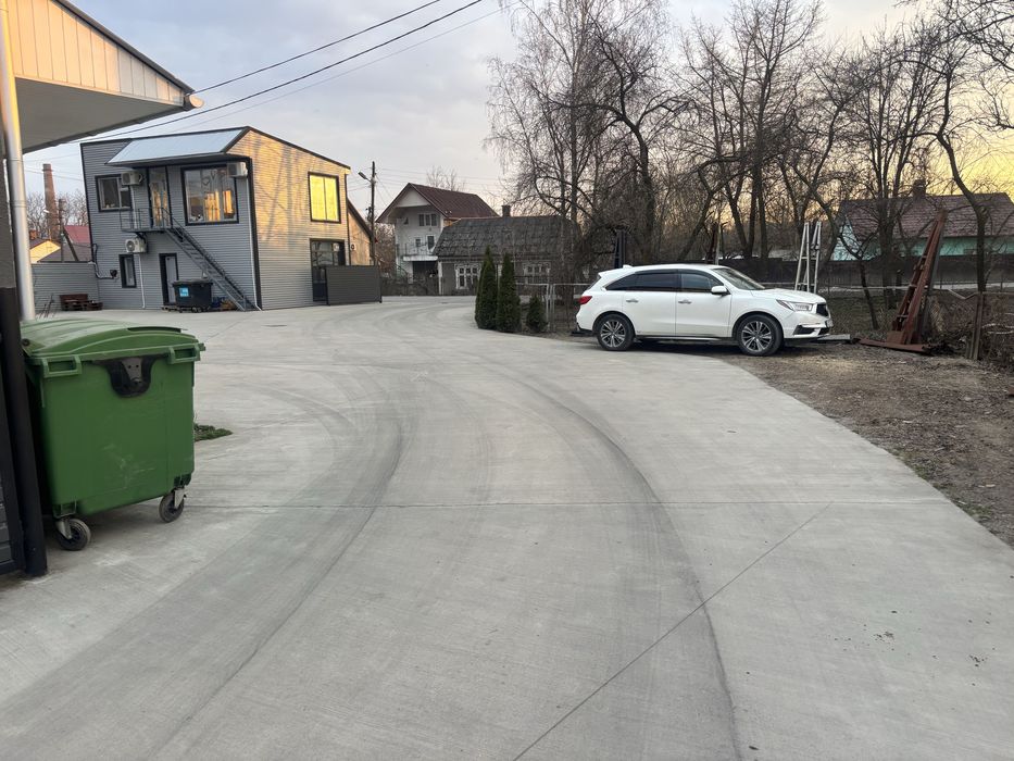 Склад виробництво офіс є електропостачання постійно