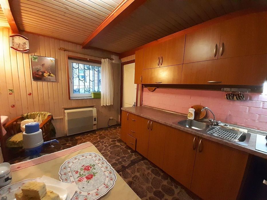 Здам 2-поверховий будинок Романків, Підгірці, Безрадичі LM