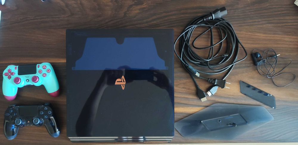 PS4 Pro 500 Million Limited Edition | 2TB | JP | №17421/50000