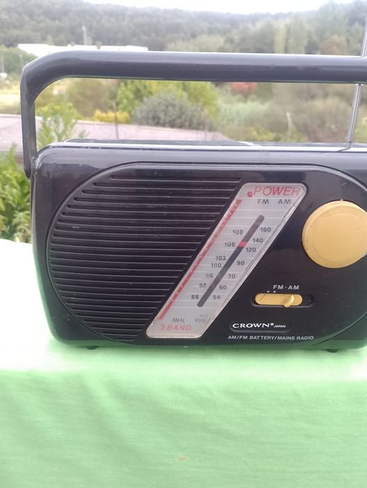 Radio portátil, bom estado