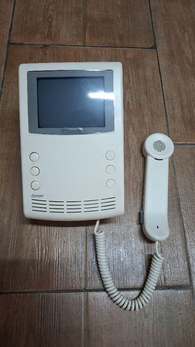 Telefone contera
