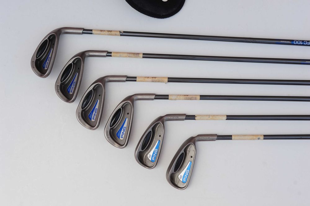 Tacos de golfe PING G2  como novo.