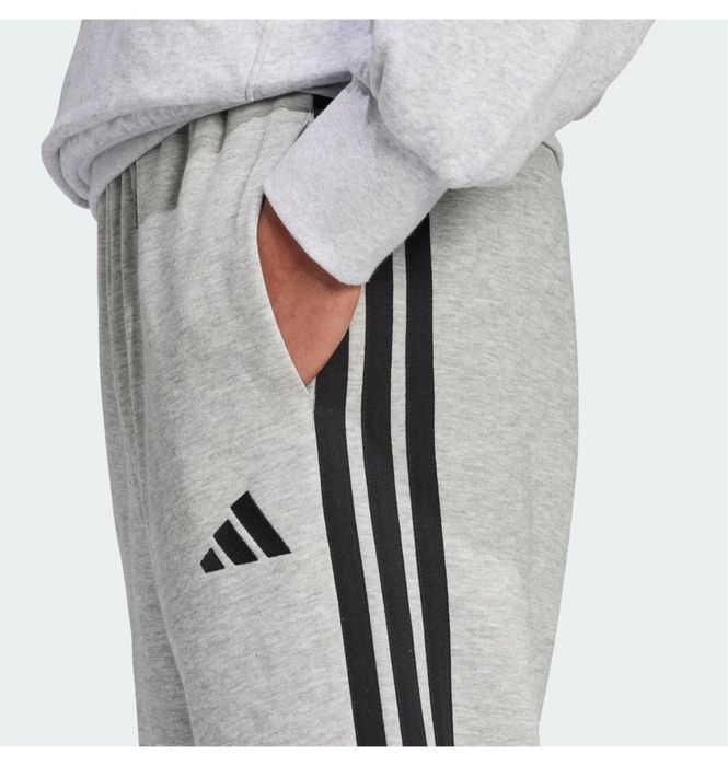 Спортивний костюм Adidas Essentials 3-Stripes Grey JD1865 JE6335 (S-L)Оригінал/костюм адідас