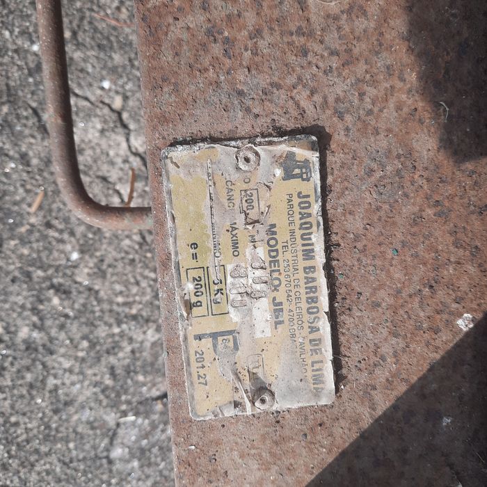 Balança decimal para 200kg a funcionar perfeitamente